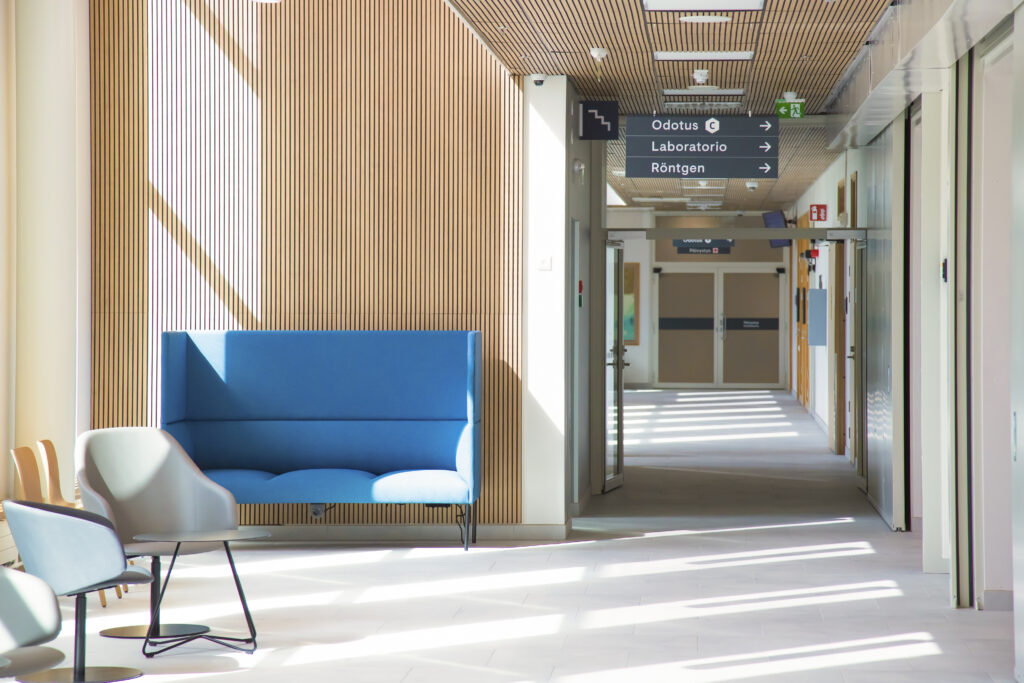 Kymenlaakson hyvinvointialueen Ratamokeskuksen aula